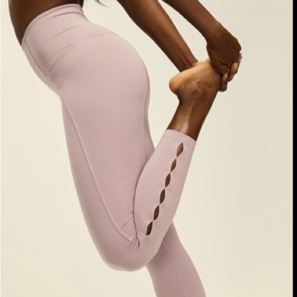NWT [Nike] DrI-Fit Tight Fit High Rise 7/8 Length Training Yoga Pants Plus Sz 1X - Picture 2 of 13